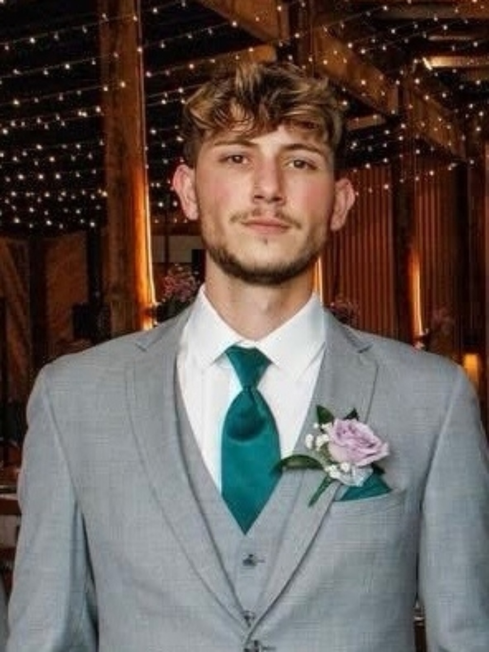 Reece, Hair Artist at Headlines West Salon in Pueblo, CO